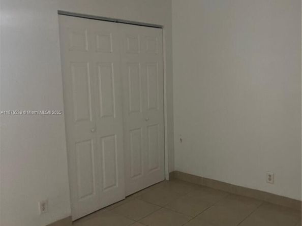 3720 N Pine Island Rd 331, Sunrise FL 33351