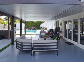 14111 SW 75th St, Miami FL 33183