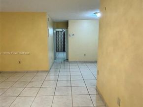 160 NE 203rd Ter E20, Miami Gardens FL 33179