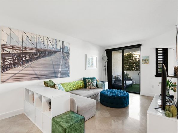 110 Washington Ave 2309, Miami Beach FL 33139