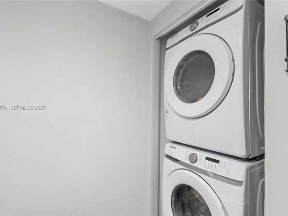 110 Washington Ave 2309, Miami Beach FL 33139