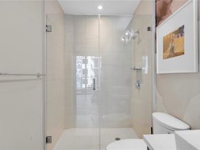 1010 SW 2nd Ave 504, Miami FL 33130