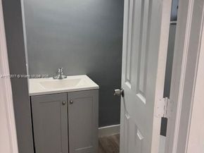 1301 NE 191st St F407, Miami FL 33179