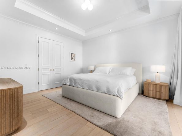 1210 95th St, Bay Harbor Islands FL 33154