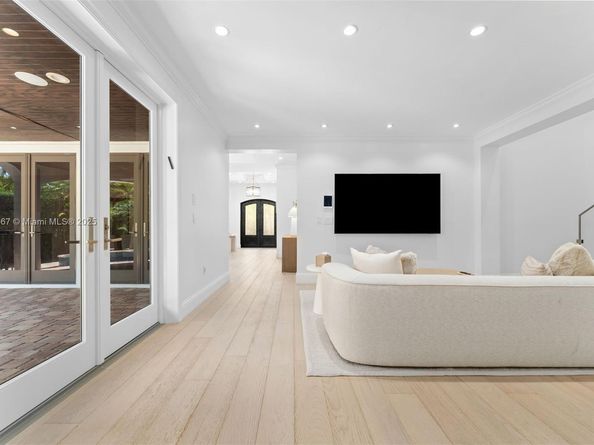 1210 95th St, Bay Harbor Islands FL 33154