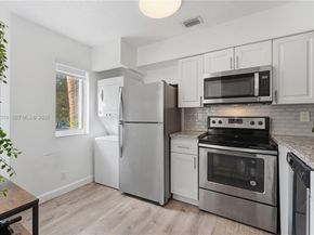 13943 SW 93rd Ln 13943, Miami FL 33186