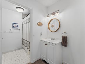 13943 SW 93rd Ln 13943, Miami FL 33186