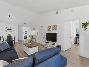 13943 SW 93rd Ln 13943, Miami FL 33186