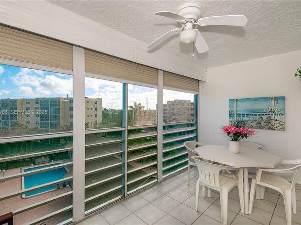 401 SE 3rd St 507, Dania Beach FL 33004