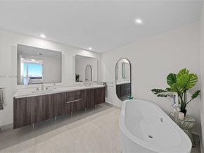 488 NE 18th St 2112, Miami FL 33132