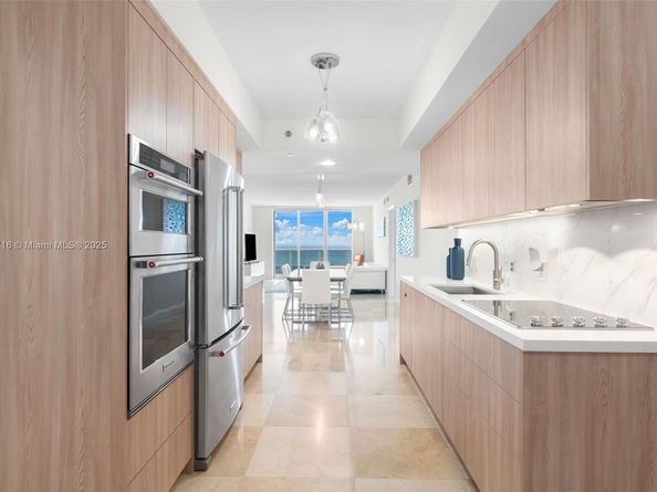 1850 S Ocean Dr 803, Hallandale Beach FL 33009