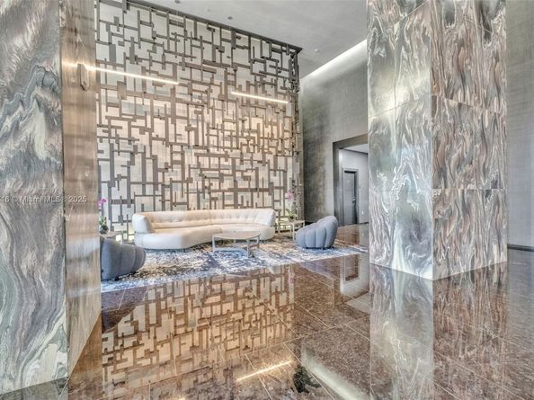 1850 S Ocean Dr 803, Hallandale Beach FL 33009