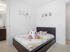 11652 SW 13th Ct, Pembroke Pines FL 33025