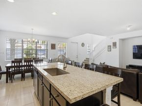 11652 SW 13th Ct, Pembroke Pines FL 33025