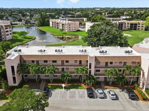 10402 Sunrise Lakes Blvd 103, Sunrise FL 33322