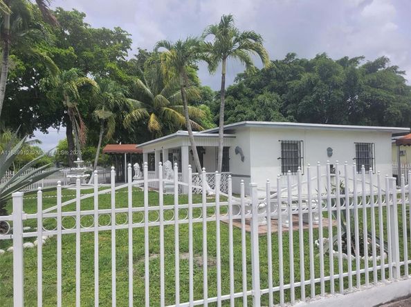 305 NW Opa Locka Blvd, North Miami FL 33168