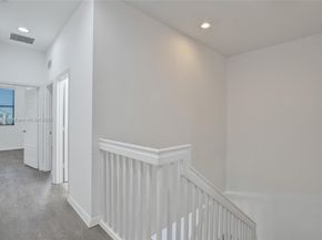 643 NE 191st Ter, Miami FL 33179