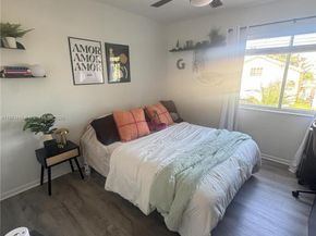 1054 SE 6th Ct, Dania Beach FL 33004