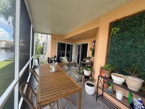 1054 SE 6th Ct, Dania Beach FL 33004