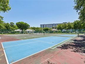 5900 NW 44th St 312, Lauderhill FL 33319