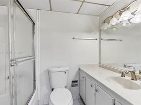 5900 NW 44th St 312, Lauderhill FL 33319