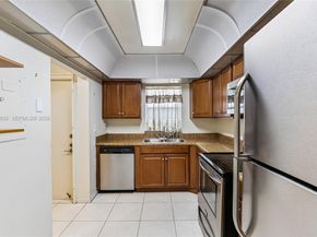 5900 NW 44th St 312, Lauderhill FL 33319