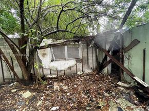 4240 NE 3rd Ave, Deerfield Beach FL 33064