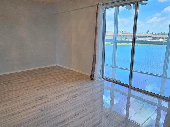 1401 SW 134th Way 412C, Pembroke Pines FL 33027