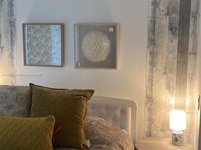 121 NE 34th St 2205, Miami FL 33137