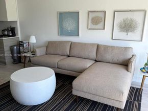 121 NE 34th St 2205, Miami FL 33137