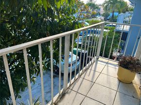 11219 SW 33 RD Circle PL 11219 SW 33 RD Cir Pl, Miami FL 33165