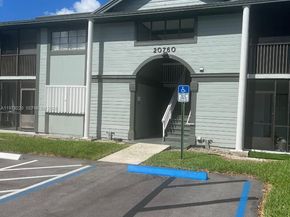 20760 NE 4th Ct 207, Miami FL 33179
