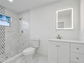 2015 N 58th Ave, Hollywood FL 33021