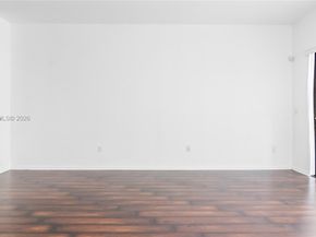 20820 San Simeon Way 24G, Miami FL 33179