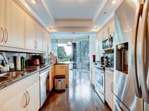 2000 Island Blvd 710, Aventura FL 33160