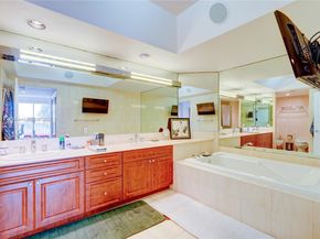 2000 Island Blvd 710, Aventura FL 33160