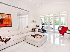 165 Paloma Dr, Coral Gables FL 33143