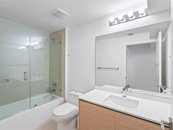 600 NE 27th St 1803, Miami FL 33137