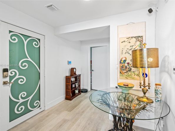 600 NE 27th St 1803, Miami FL 33137