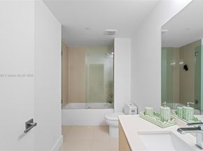 600 NE 27th St 1803, Miami FL 33137