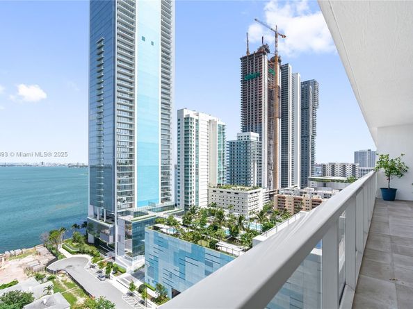 600 NE 27th St 1803, Miami FL 33137