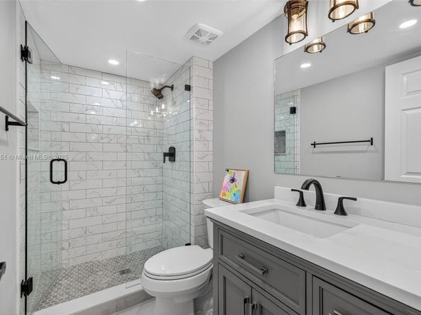 3200 Port Royale Dr N 2011, Fort Lauderdale FL 33308