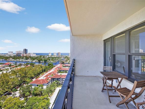 3200 Port Royale Dr N 2011, Fort Lauderdale FL 33308