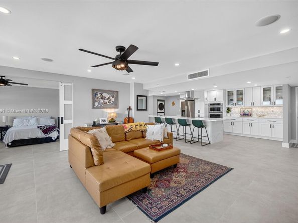 3200 Port Royale Dr N 2011, Fort Lauderdale FL 33308