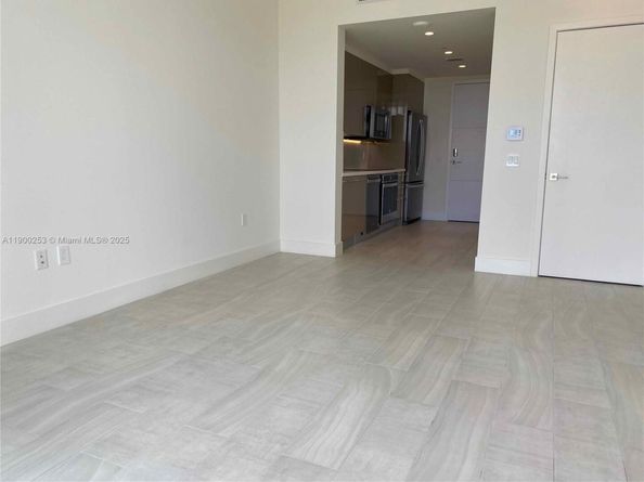 2000 Metropica Way 408, Sunrise FL 33323