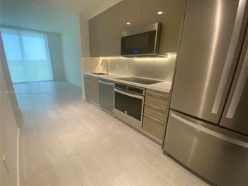 2000 Metropica Way