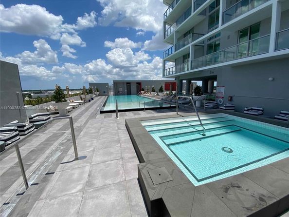 2000 Metropica Way 408, Sunrise FL 33323