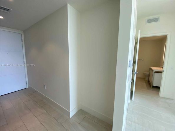 2000 Metropica Way 408, Sunrise FL 33323