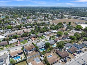 1371 NW 198th St, Miami Gardens FL 33169