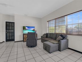 1371 NW 198th St, Miami Gardens FL 33169